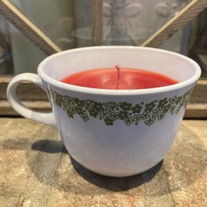 Hand poured apple cinnamon candle in a vintage Corelle crazy Daisy, coffee mug